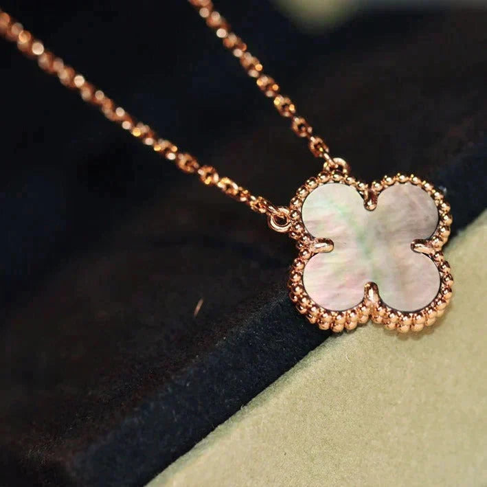 [Imperial] CLOVER 15MM  GRAY MOTHER OF PEARL NECKLACE