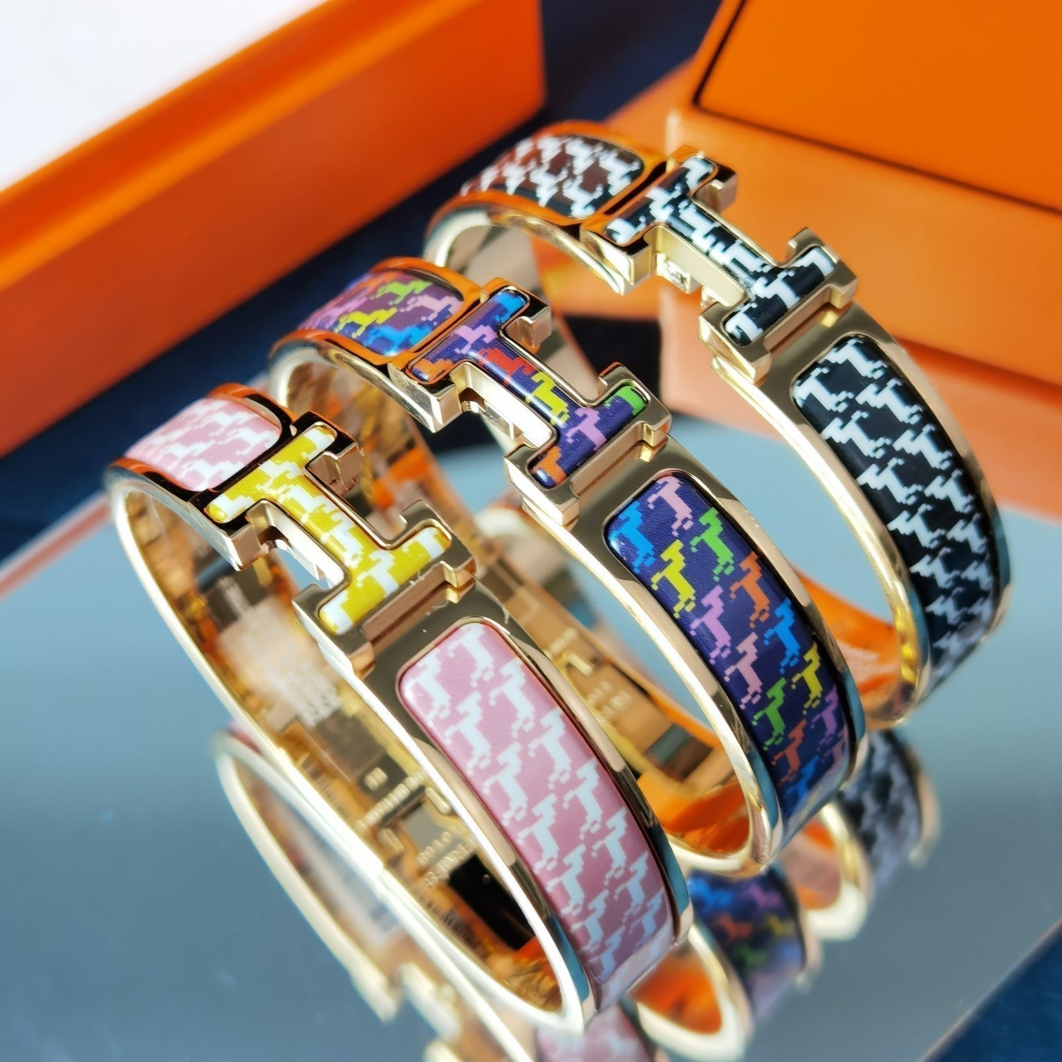 [Imperial] H HORSE BRACELET 12MM