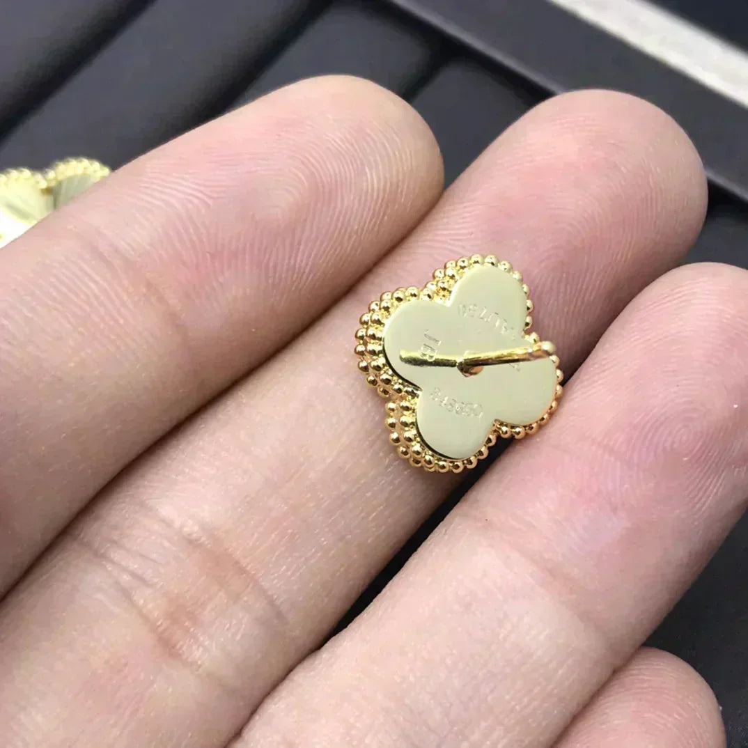 [Imperial] CLOVER MINI 9.5MM LASER EARRINGS