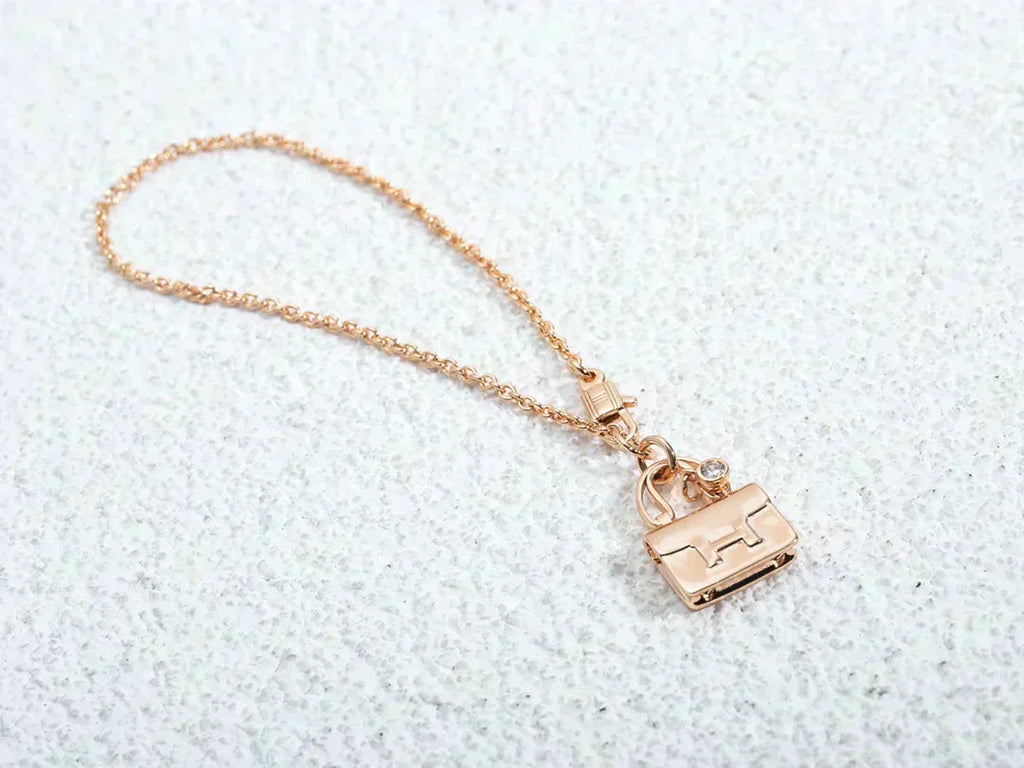 [Imperial] AMULETTE PEDANT ROSE GOLD NECKLACE