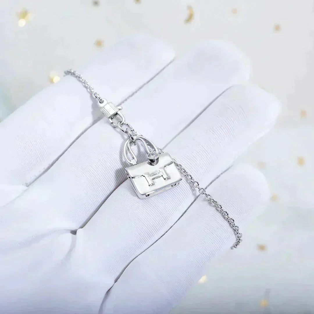 [Imperial] AMULETTE PEDANT SILVER NECKLACE