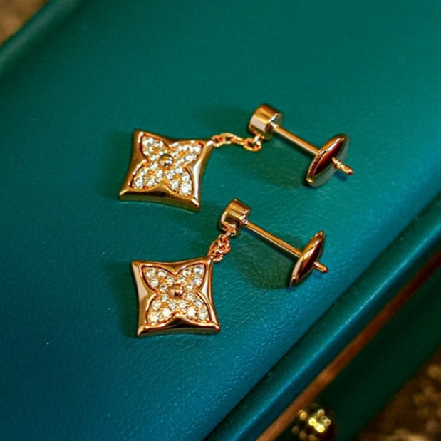 [Imperial] STAR DIAMONDS EARRINGS GOLD
