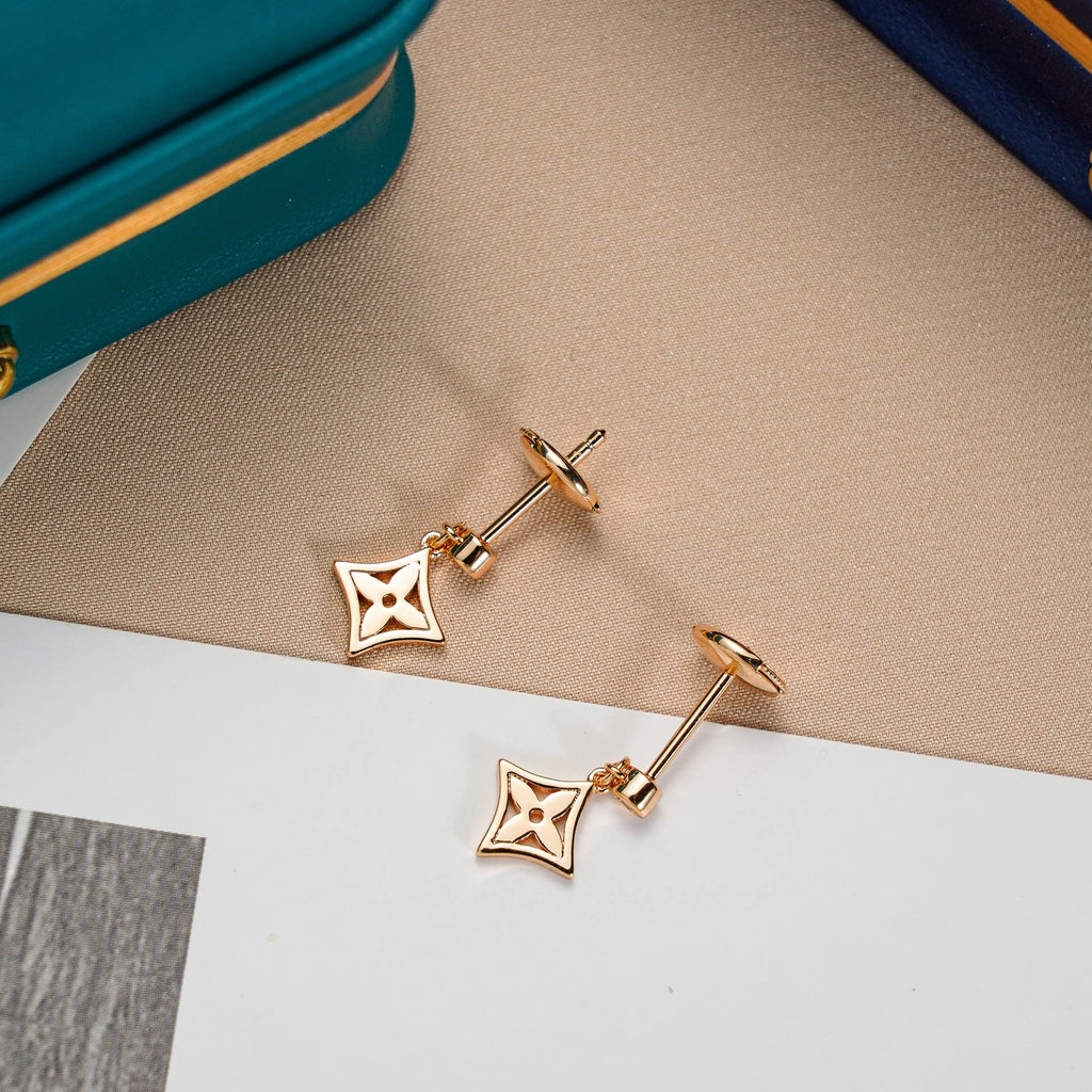 [Imperial] STAR EARRINGS GOLD