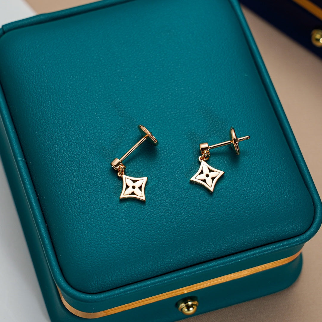 [Imperial] STAR EARRINGS GOLD