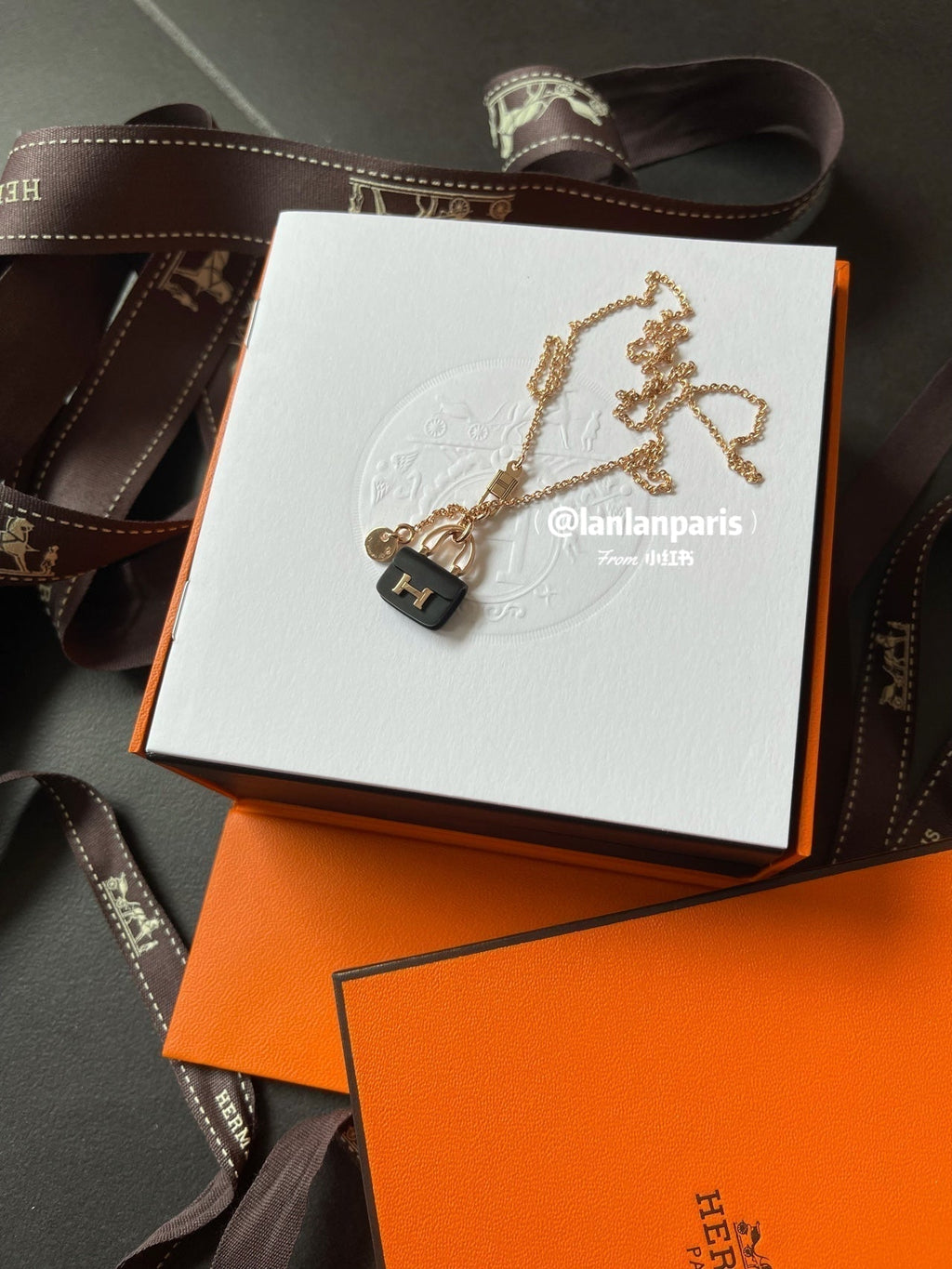 [Imperial] CONSTANCE BLACK PEDANT PINK GOLD NECKLACE