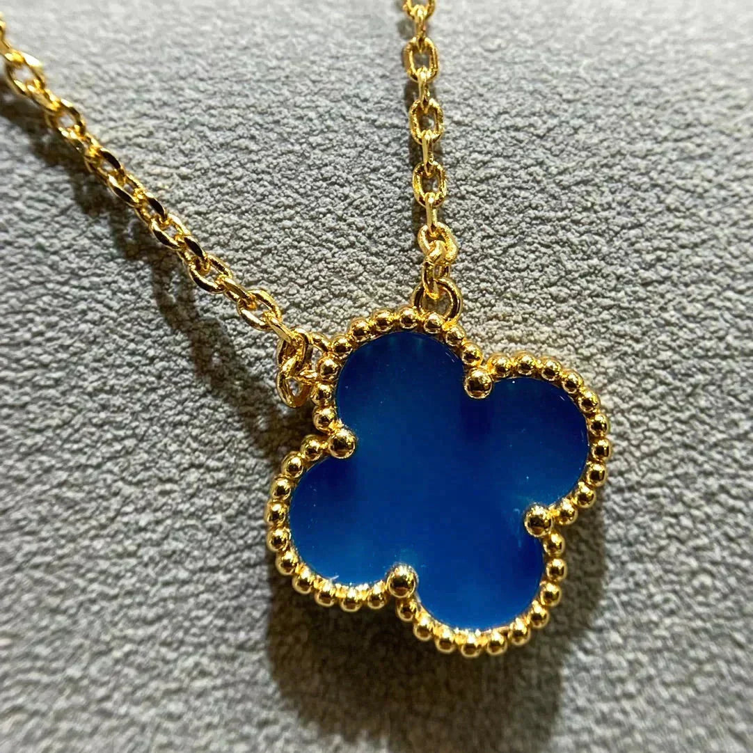 [Imperial] CLOVER 15MM BLUE AGATE NECKLACE