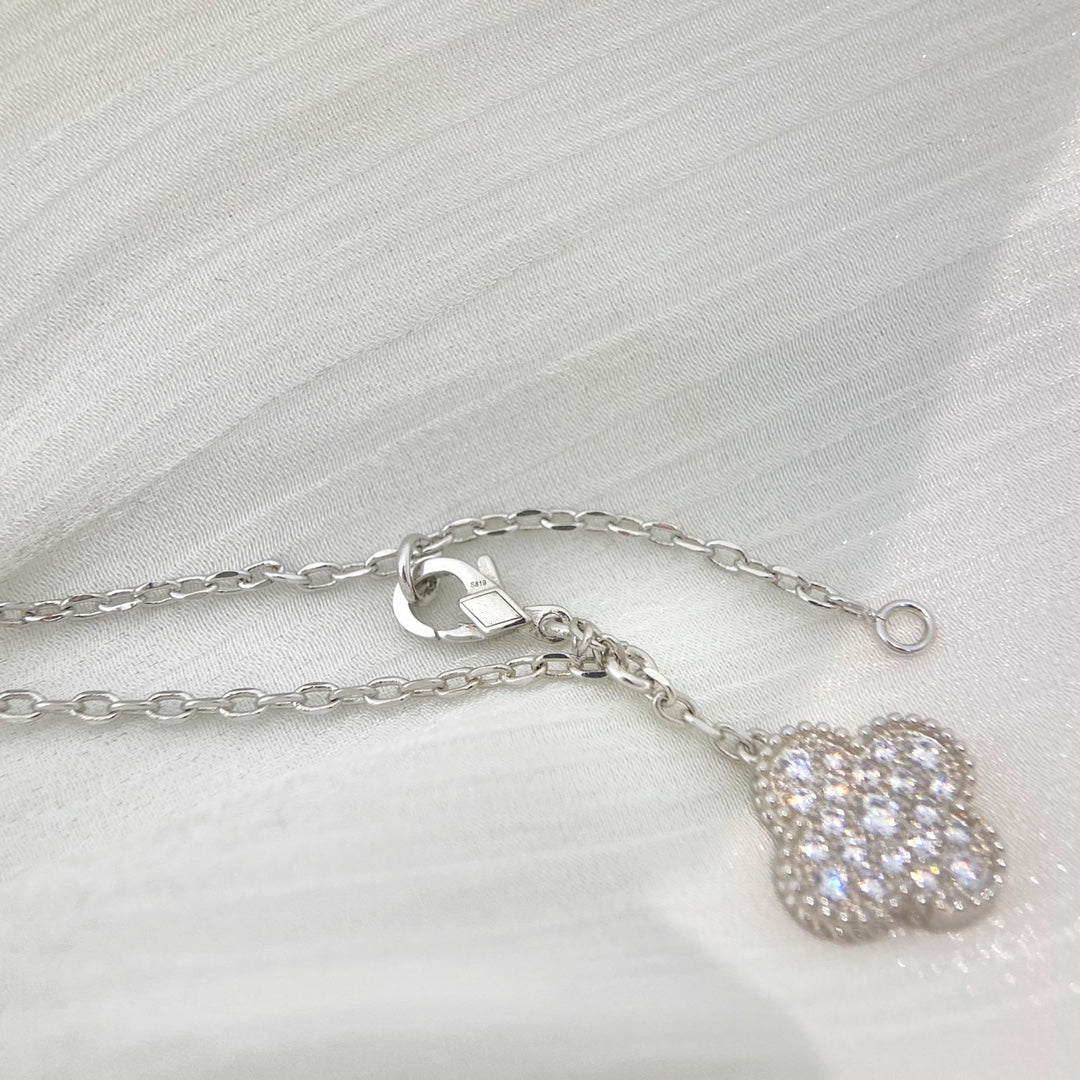 [Imperial] CLOVER 5 MOTIFS SILVER DIAMONDS NECKLACE