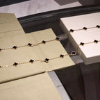[Imperial] CLOVER 20 MOTIFS ONYX NECKLACE