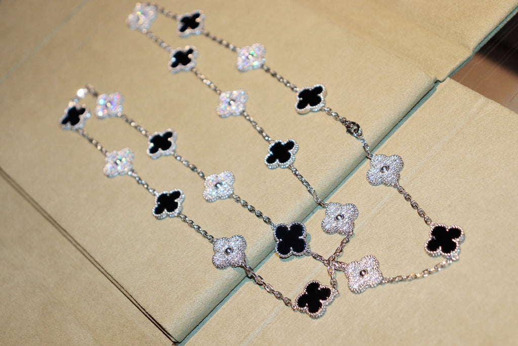 [Imperial] CLOVER 20 MOTIFS ONYX DIAMOND SILVER