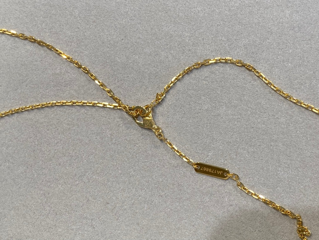 [Imperial] CLOVER 25MM NECKLACE GOLD CARNELIAN