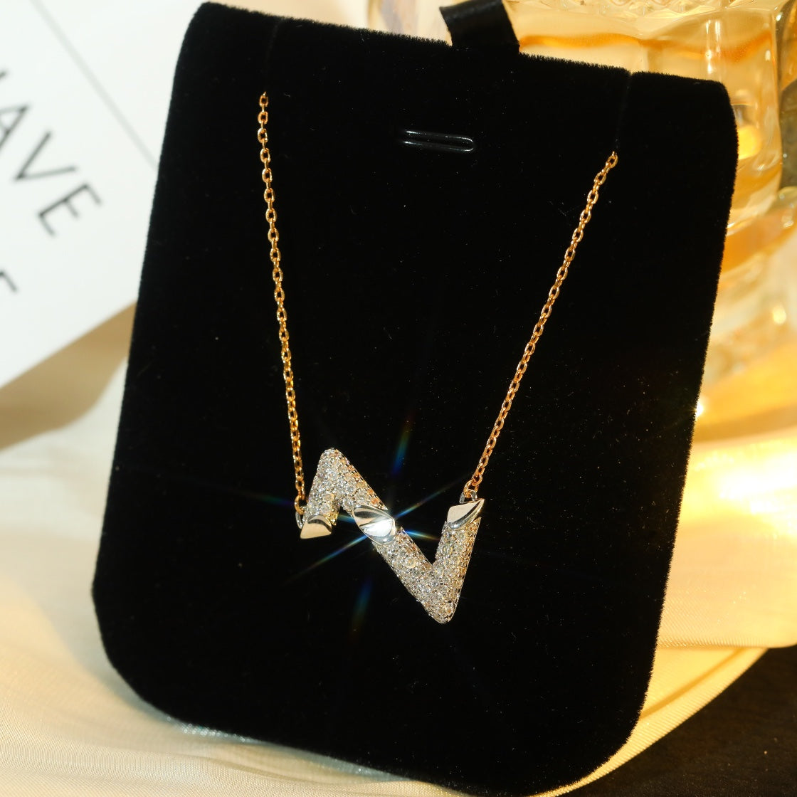 [Imperial] VOLT SILVER DIAMOND PEDANT NECKLACE
