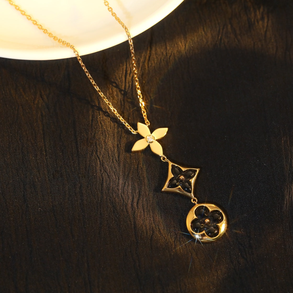 [Imperial] STAR AND SUN ONYX PINK GOLD NECKLACE