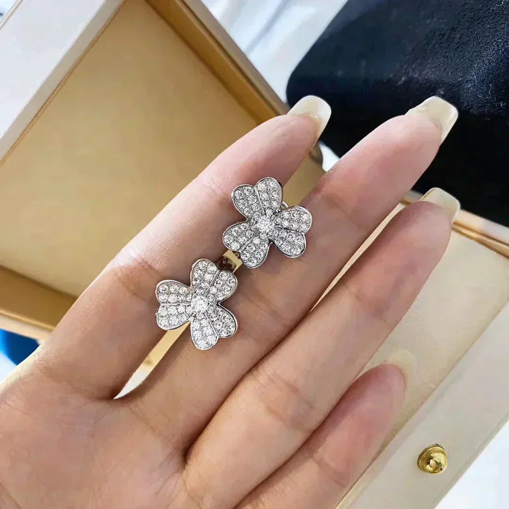 [Imperial] CLOVER COMOS DIAMOND EARRINGS SILVER