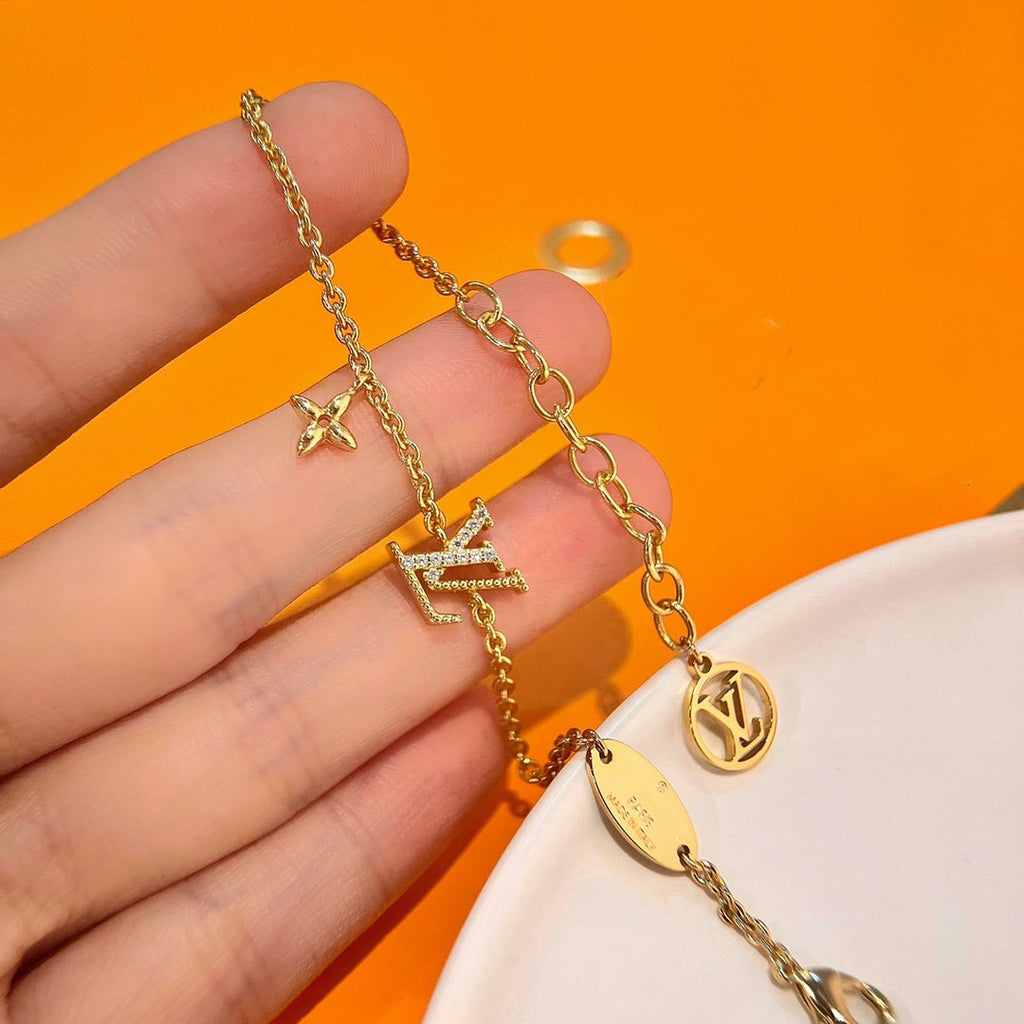 [Imperial] LOGO STAR MOTIF GOLD BRACELET