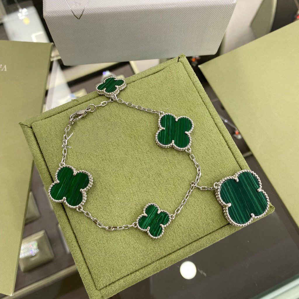 [Imperial] CLOVER 5 MOTIFS SIVLER MALACHITE BRACELET
