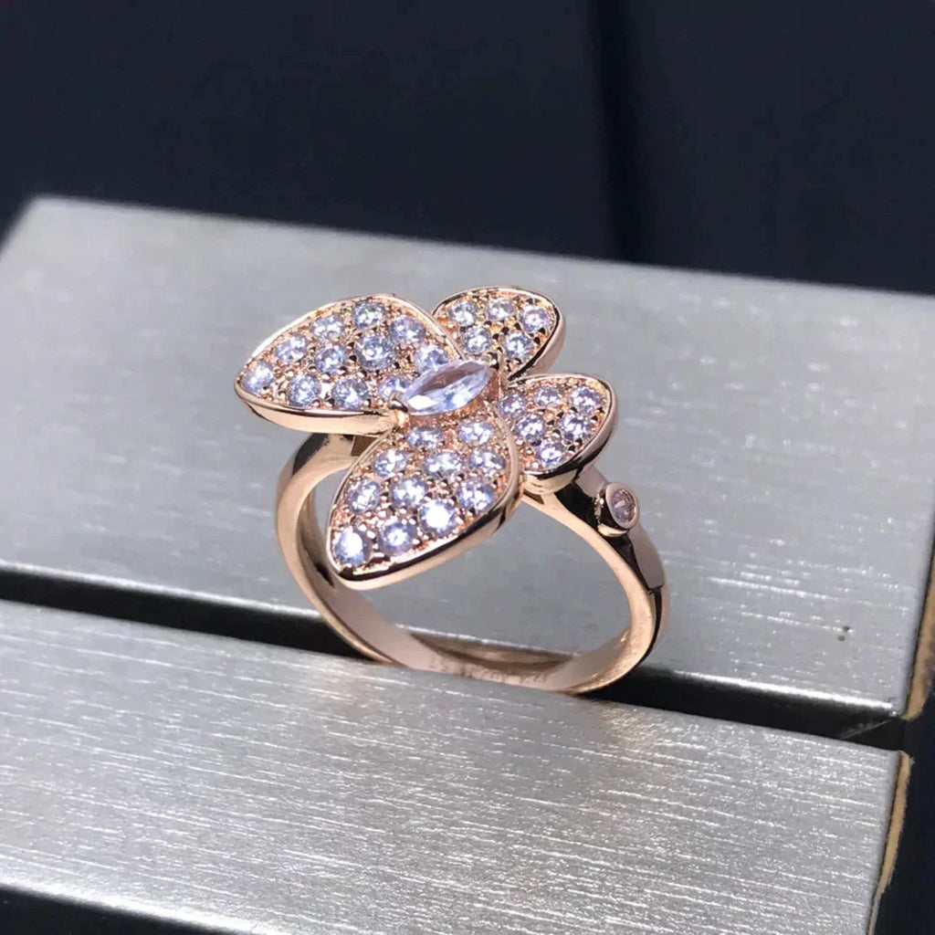 [Imperial] BUTTERFLY PINK GOLD DIAMOND RING