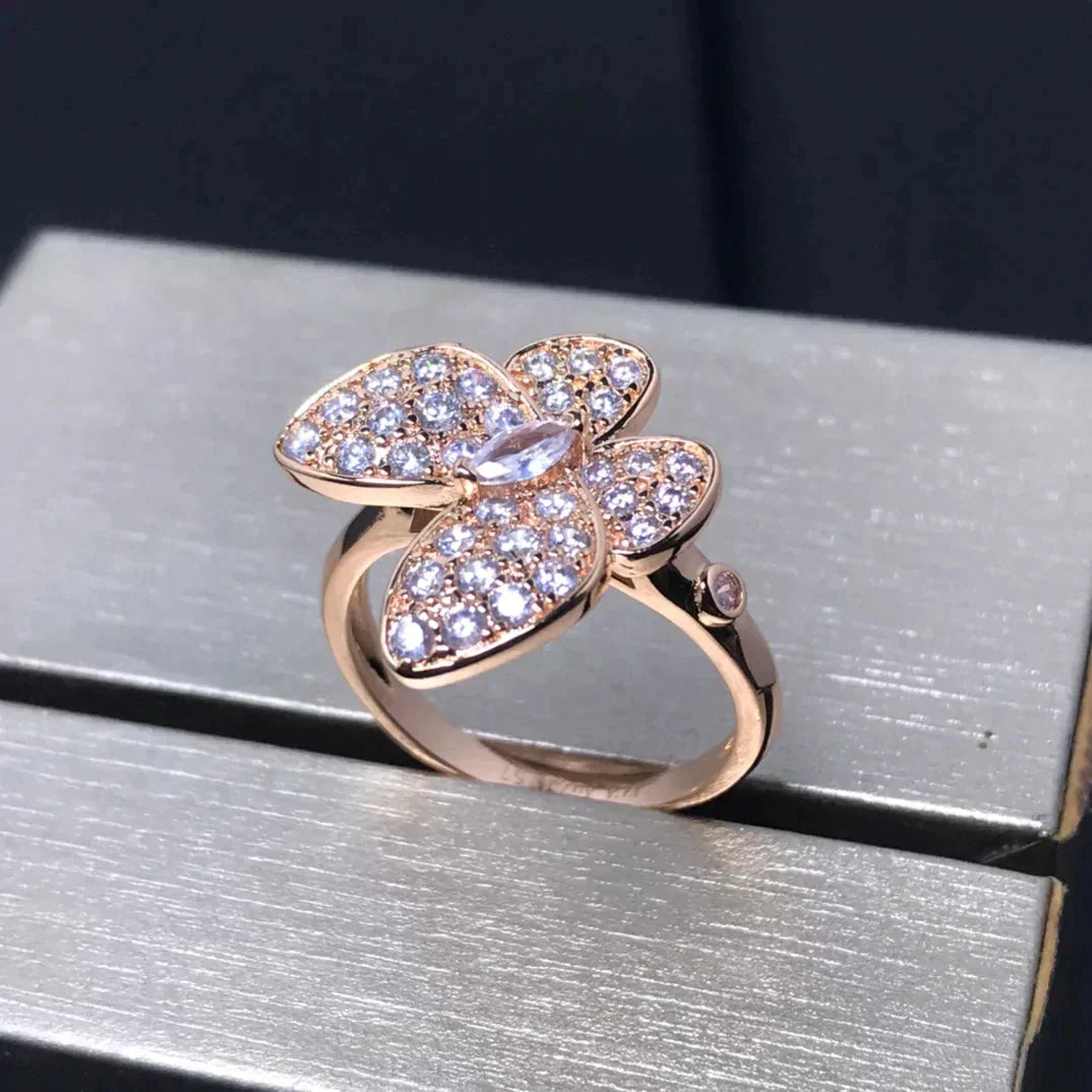 [Imperial] BUTTERFLY PINK GOLD DIAMOND RING