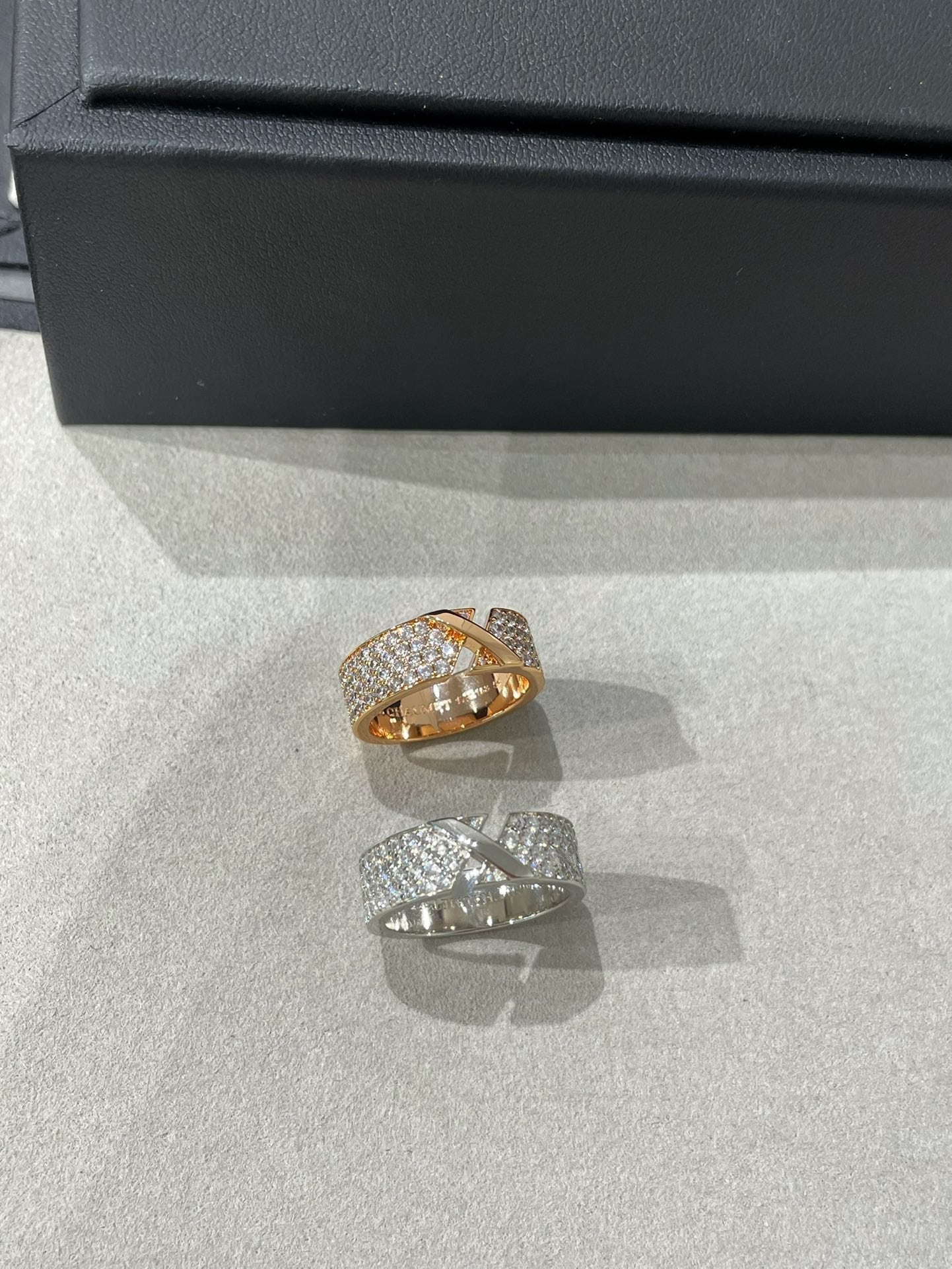 [Imperial] LIENS EVIDENCE  DIAMOND PAVED RING