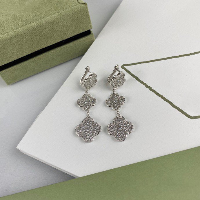[Imperial] CLOVER 3 MOTIF DIAMOND SILVER DROP EARRINGS