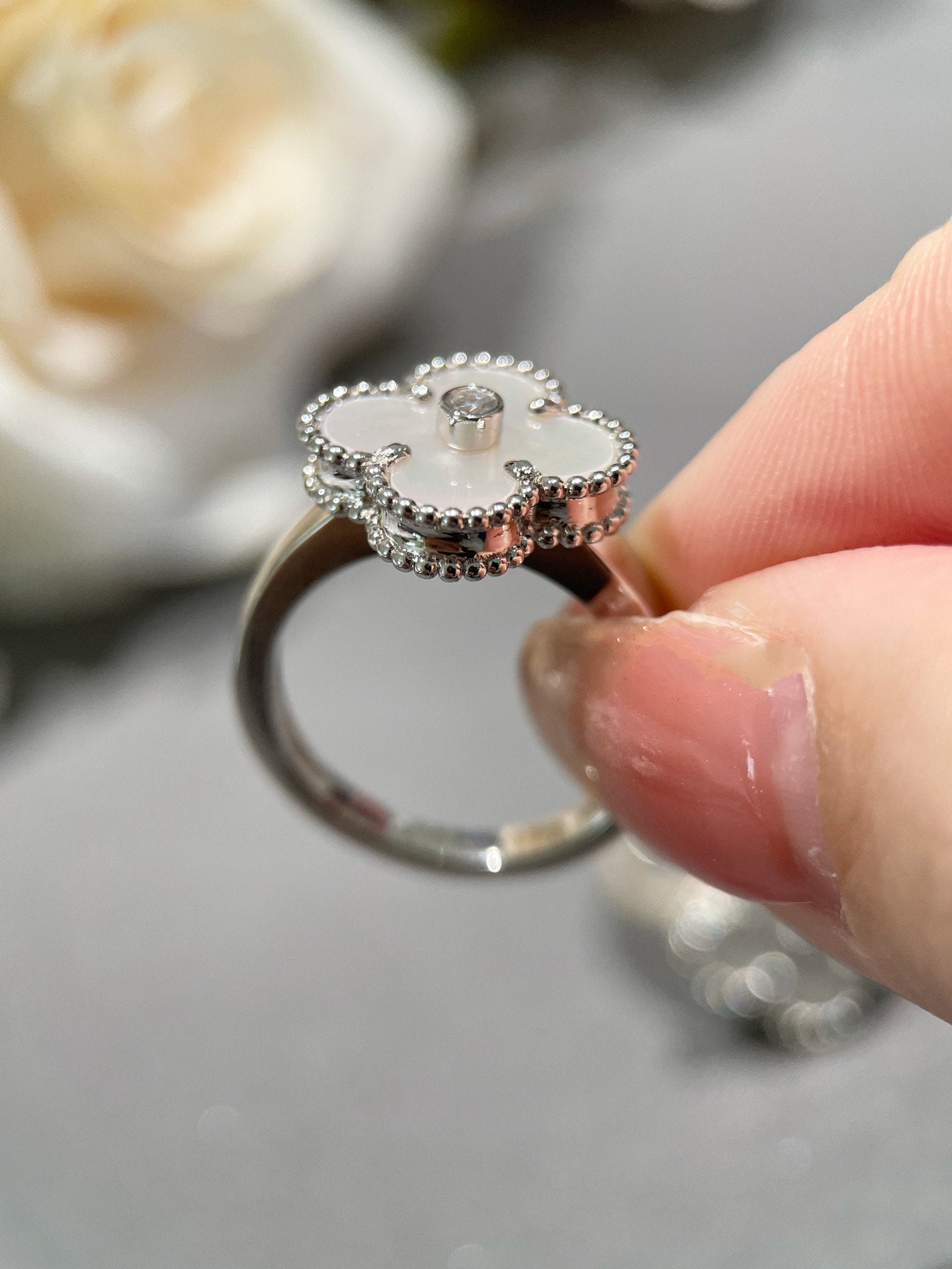 [Imperial] CLOVER SILVER MOP DIAMOND RING