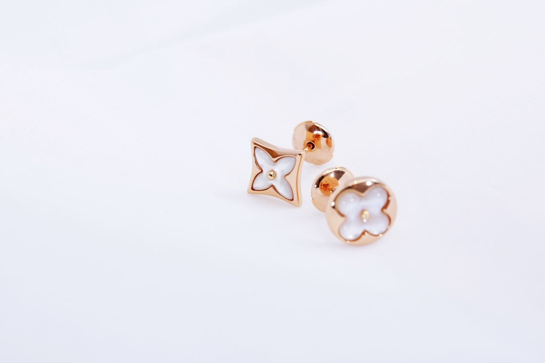 [Imperial] STAR AND SUN PINK GOLD MOP STUD EARRINGS