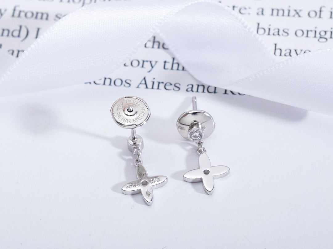 [Imperial] VIDYLLE SILVER DIAMOND MINI DROP EARRINGS