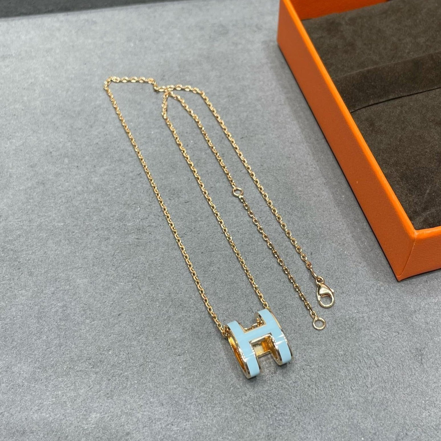 [Imperial] POP H SKY BLUE NECKLACE