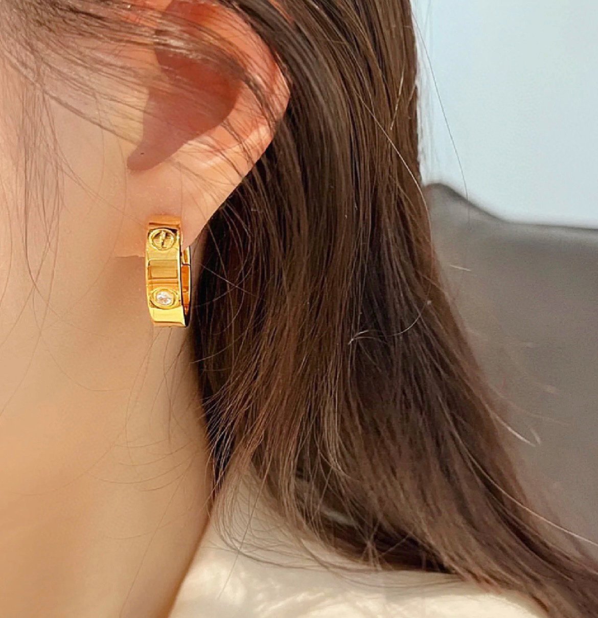 [Imperial] LOVE 5.5MM 1 DIAMOND EARRINGS