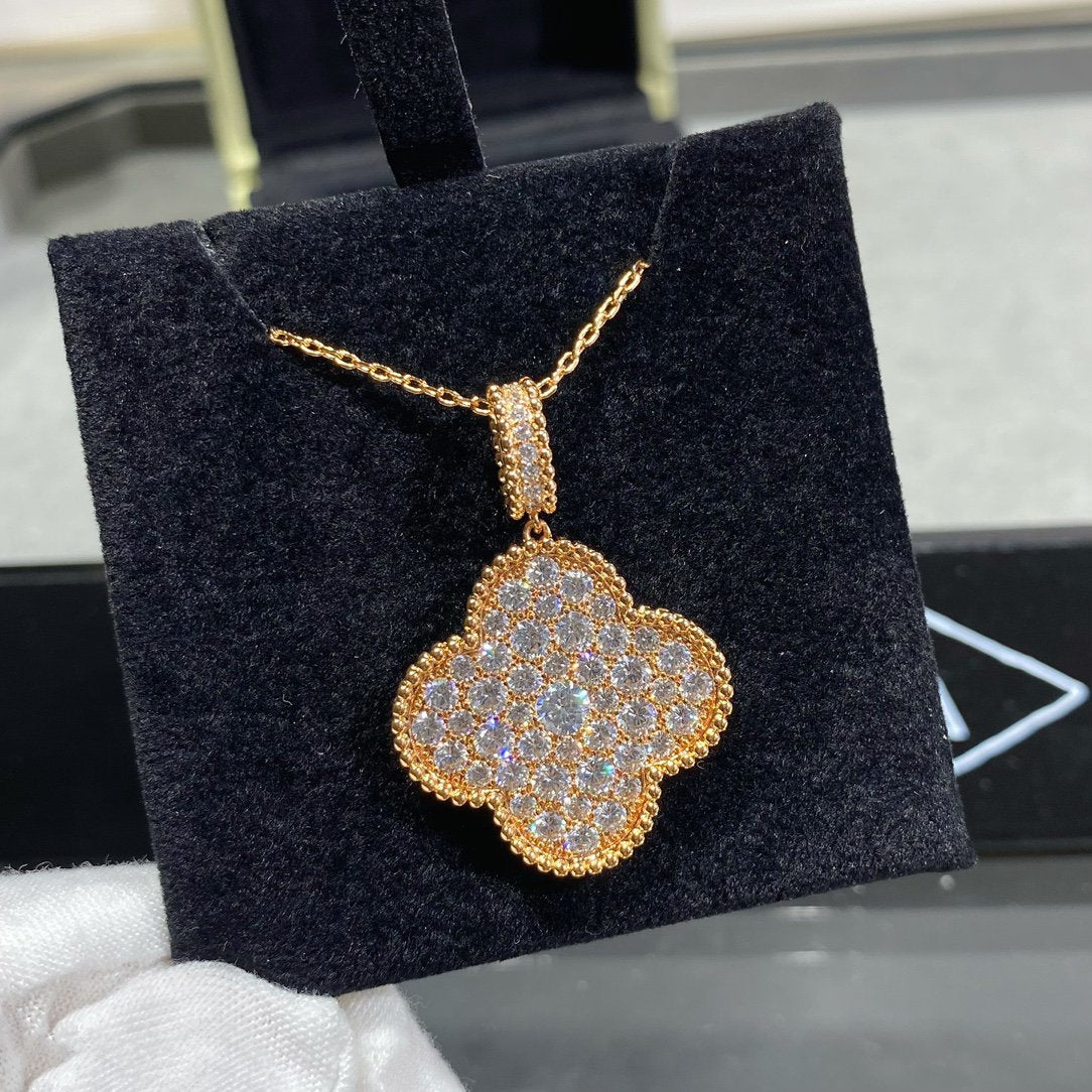 [Imperial] CLOVER 25MM LARGE PEDANT DIAMOND PAVED LONG NECKLACE