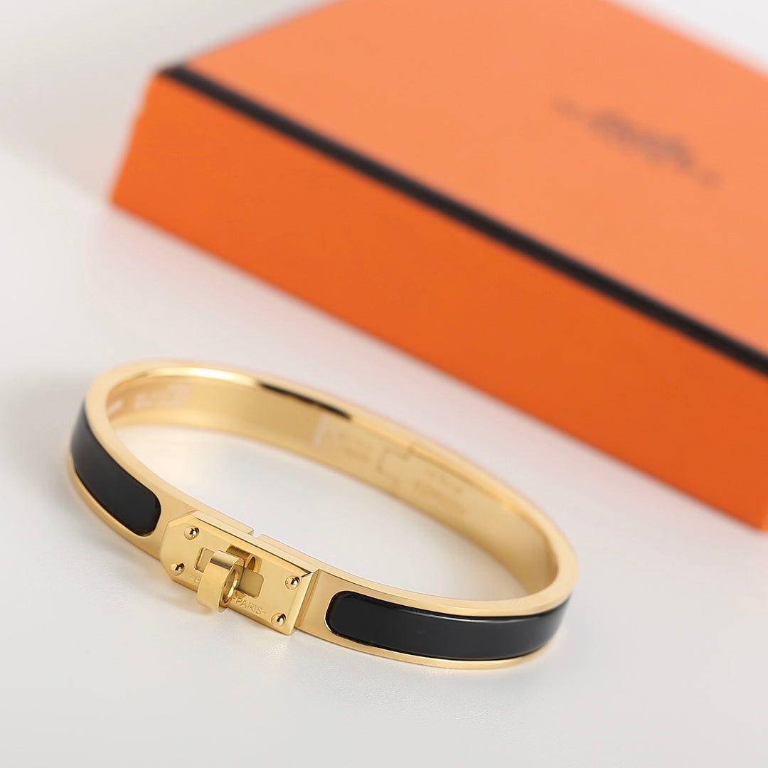 [Imperial] HM KELLY BLACK BRACELET