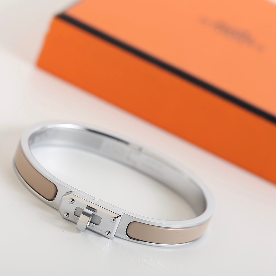 [Imperial] HM KELLY GREY BRACELET