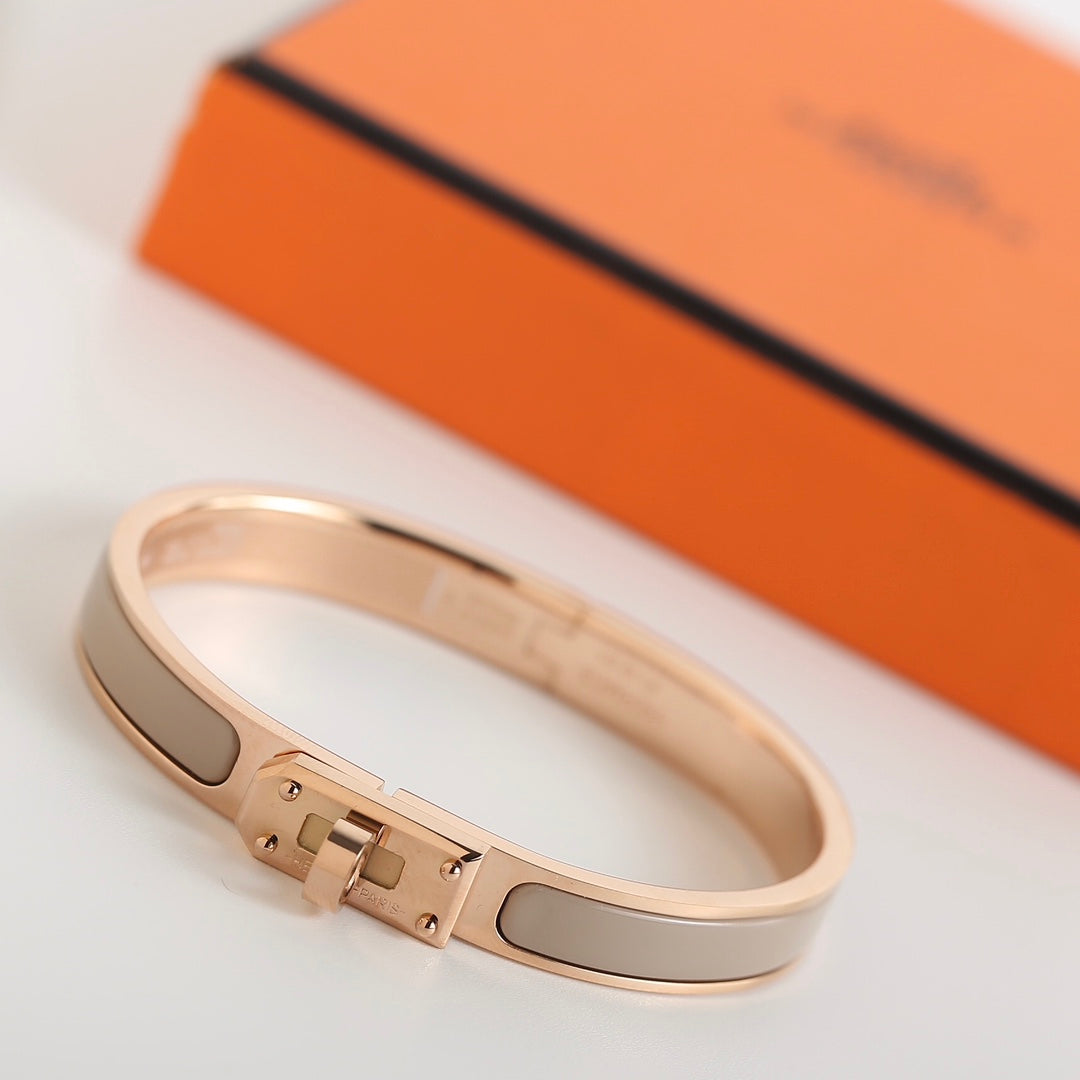 [Imperial] HM KELLY GREY BRACELET