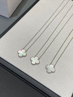 [Imperial] CLOVER MEDIUM SILVER WHITE MOP NECKLACE