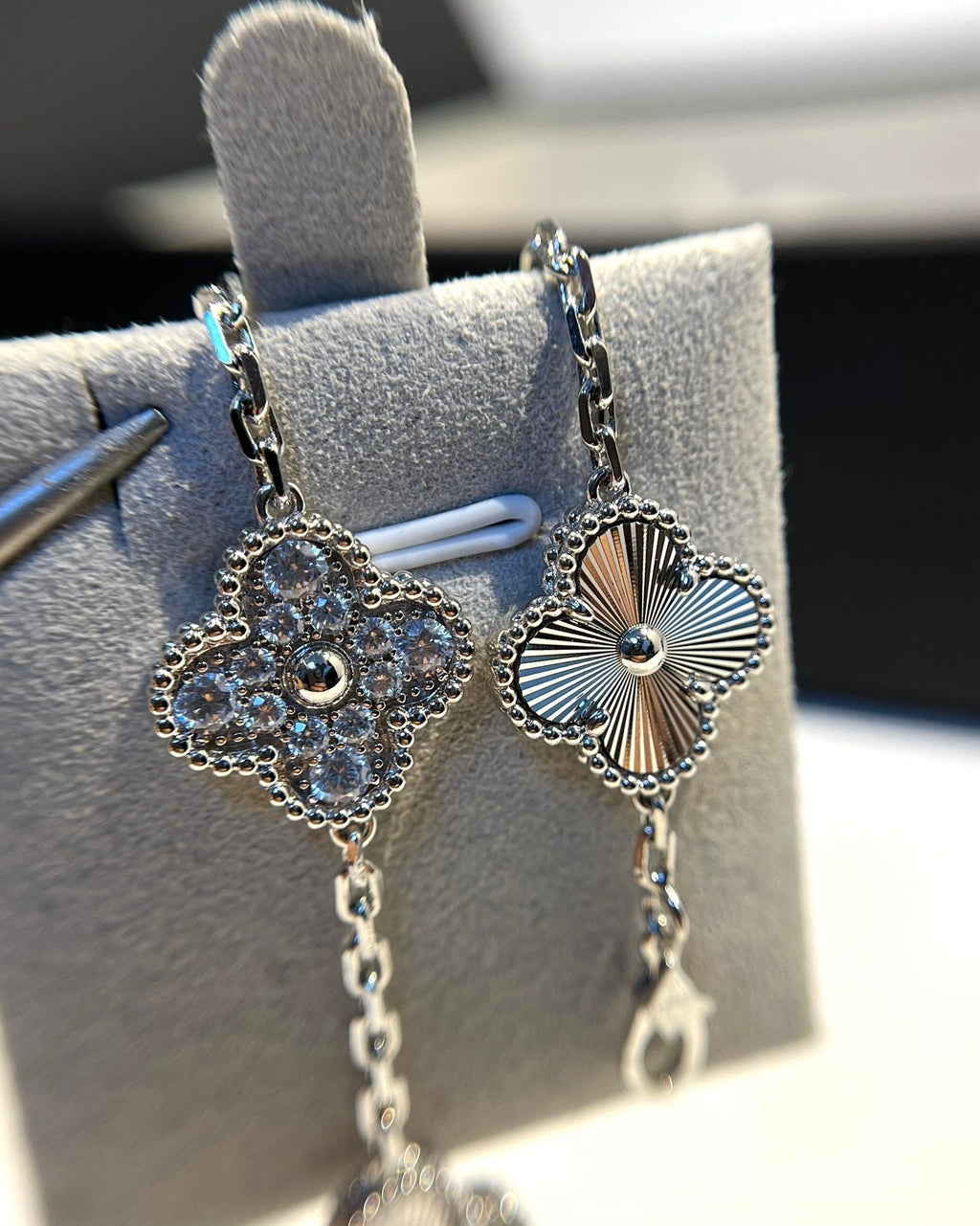 [Imperial]New  CLOVER 5 MOTIF LASER BRACELET COLLECTION