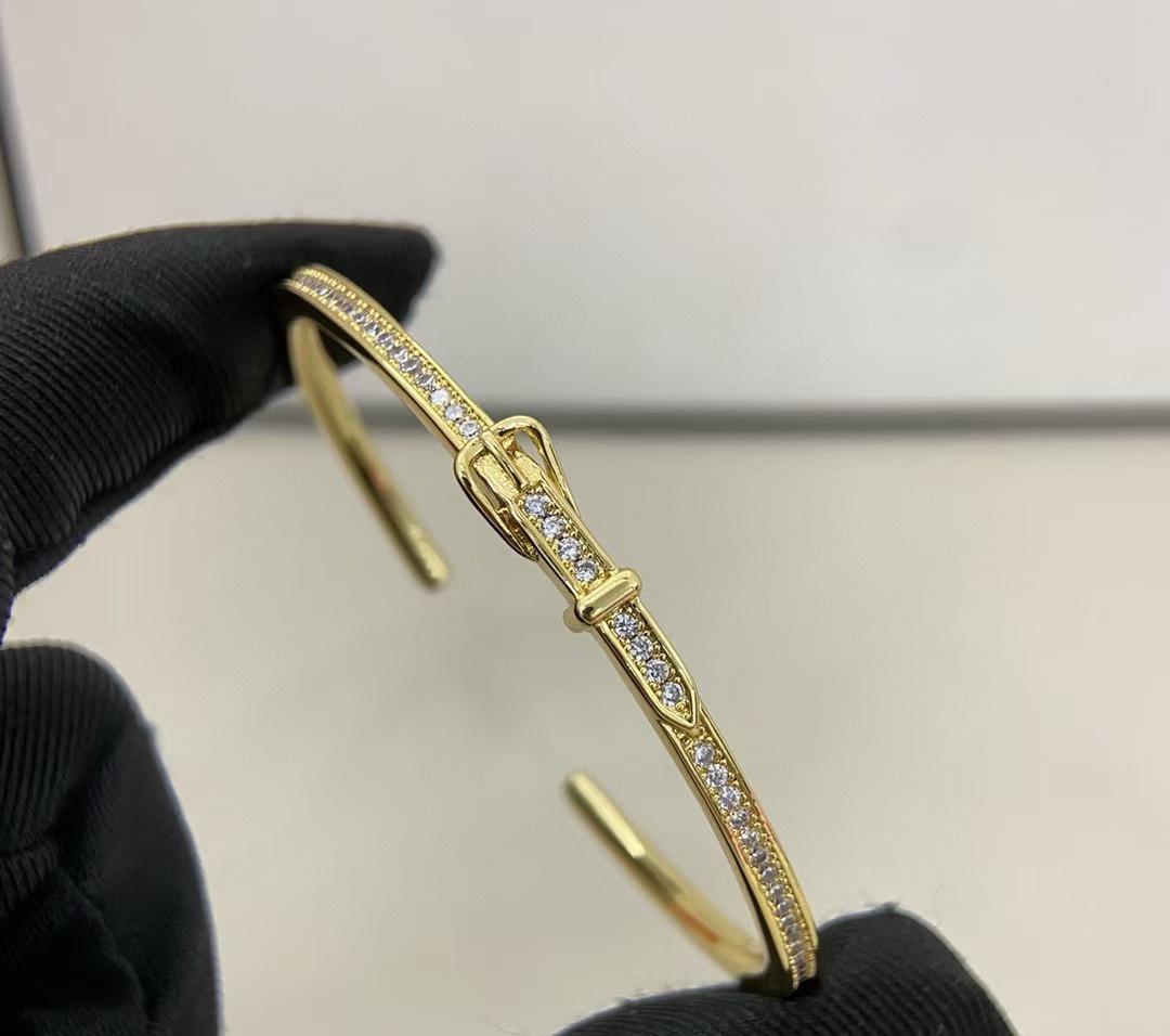 [Imperial] DIAMOND-ENCRUSTED BRACELET THREE COLORS