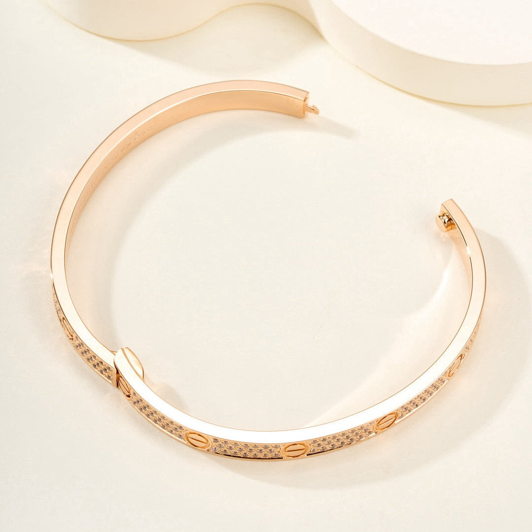 [Imperial] LOVE BRACELET 4.8MM DIAMOND-PAVED
