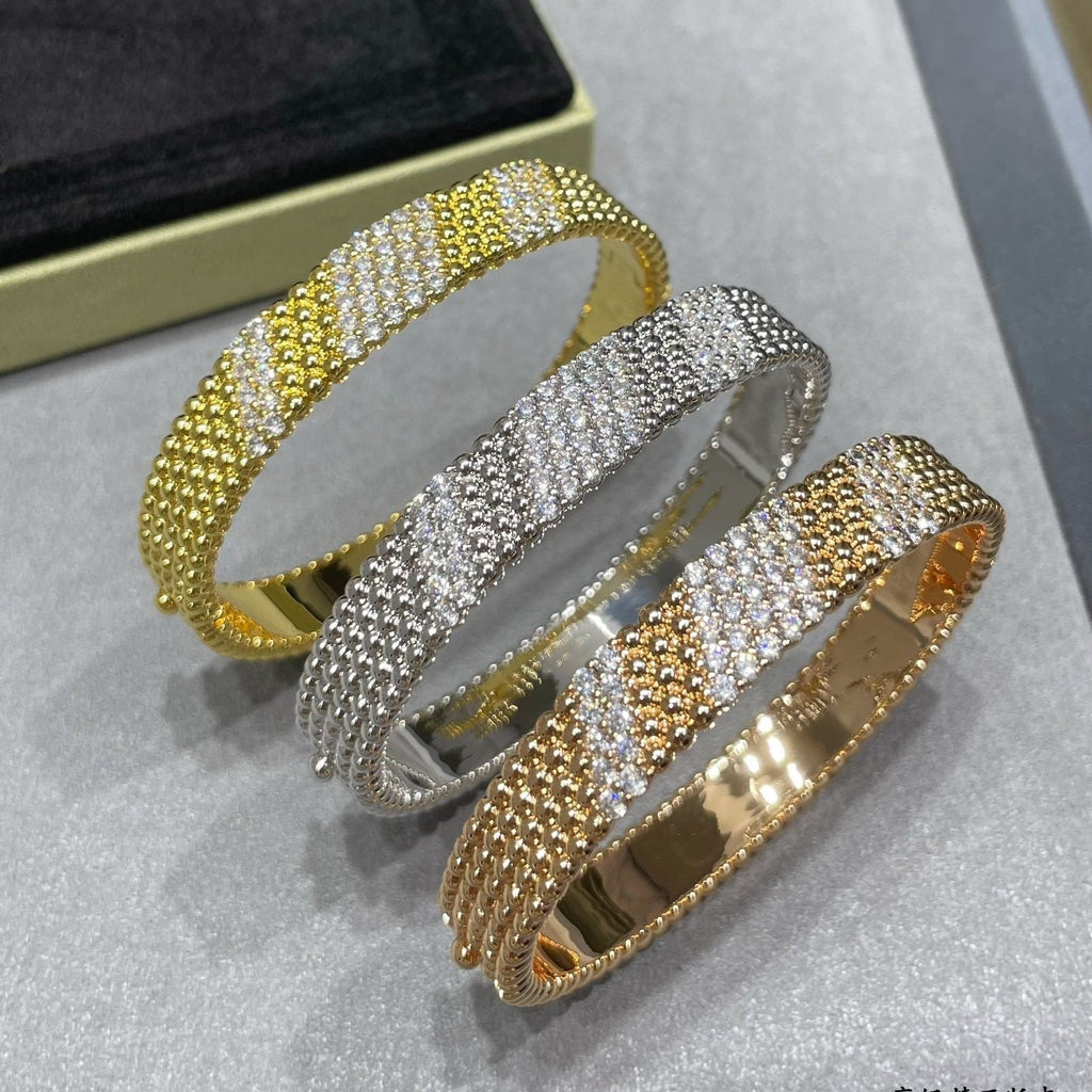 [Imperial]  PERLEE DIAMOND BRACELET ,5-ROW DIAMOND-SET DESIGN