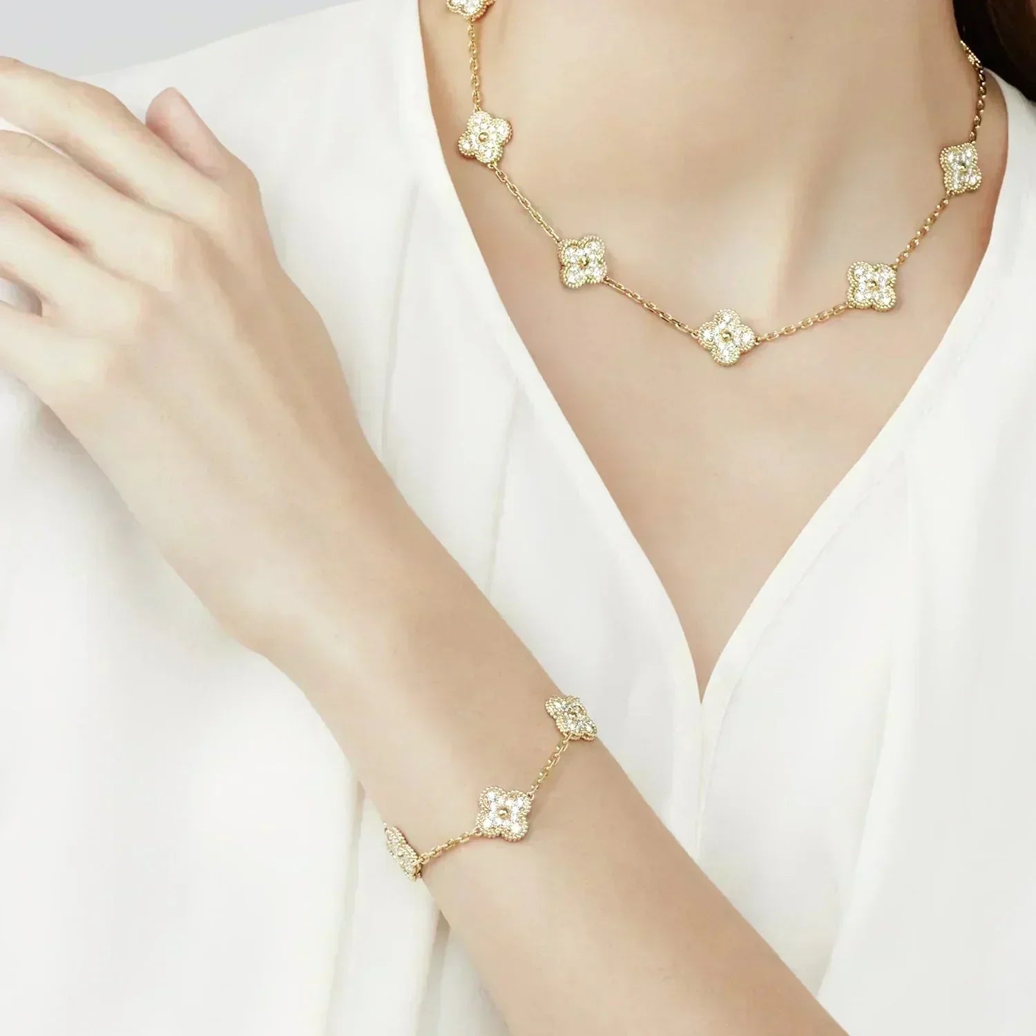 [Imperial] New  CLOVER 5 MOTIF FULL DIAMOND BRACELET COLLECTION