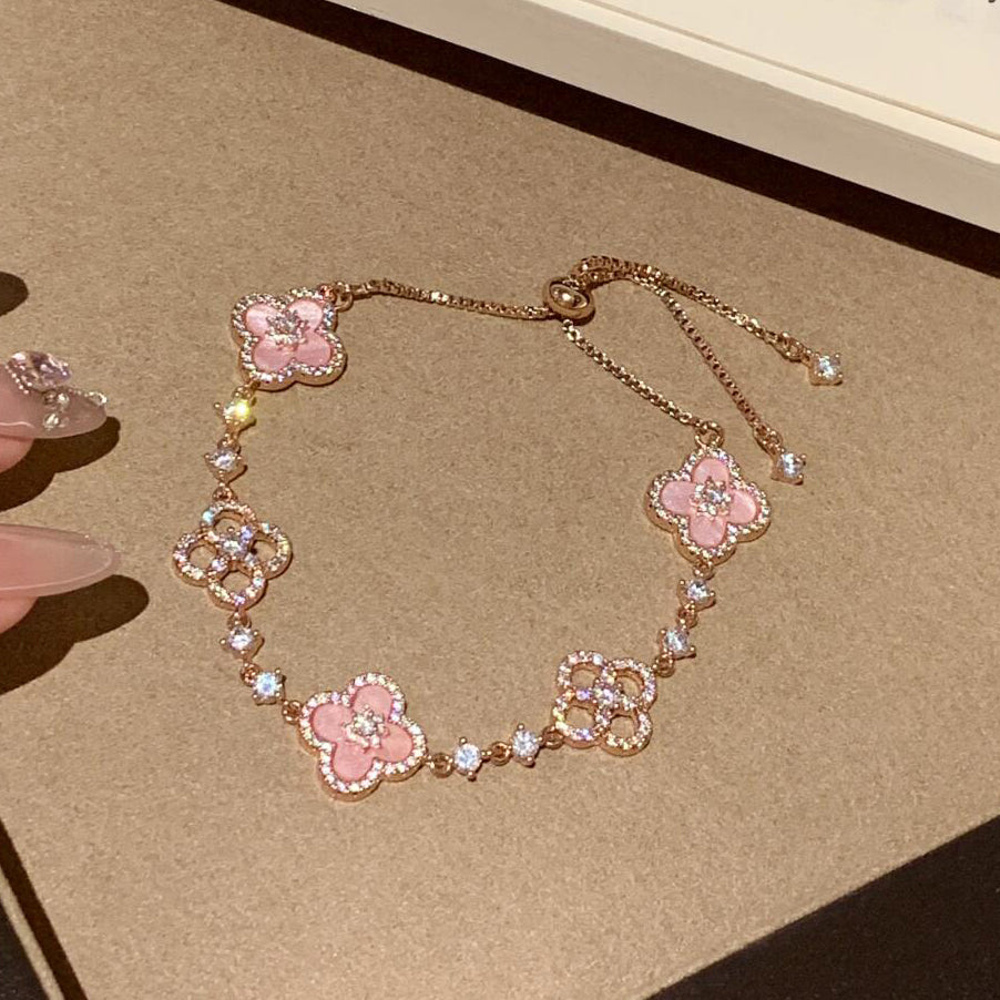 [Imperial] CLOVER 5 MOTIF PINK BLUE RED WHITE BRACELET
