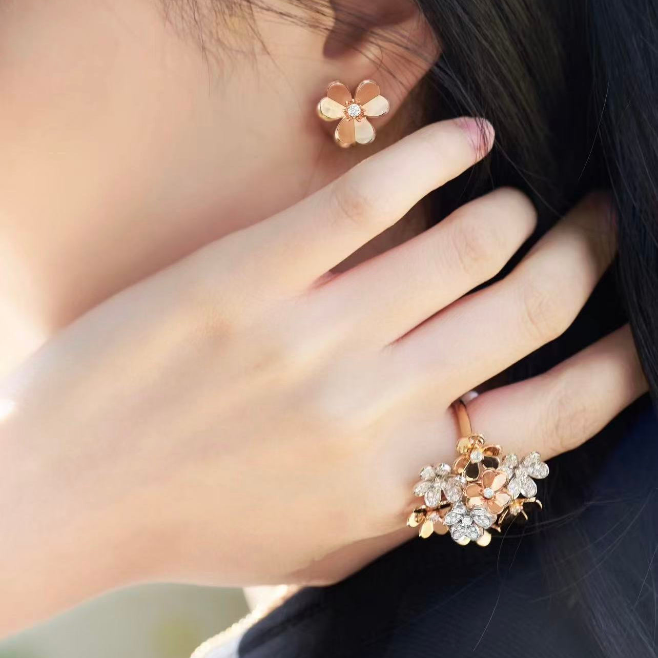 [Imperial] FRIVOLE MINI FLOWER EARRINGS