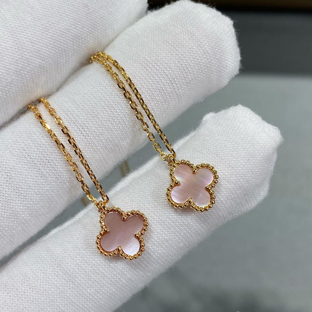 [Imperial] CLOVER 15MM PINK MOTHER-OF-PEARL SINGLE FLOWER NECKLACE