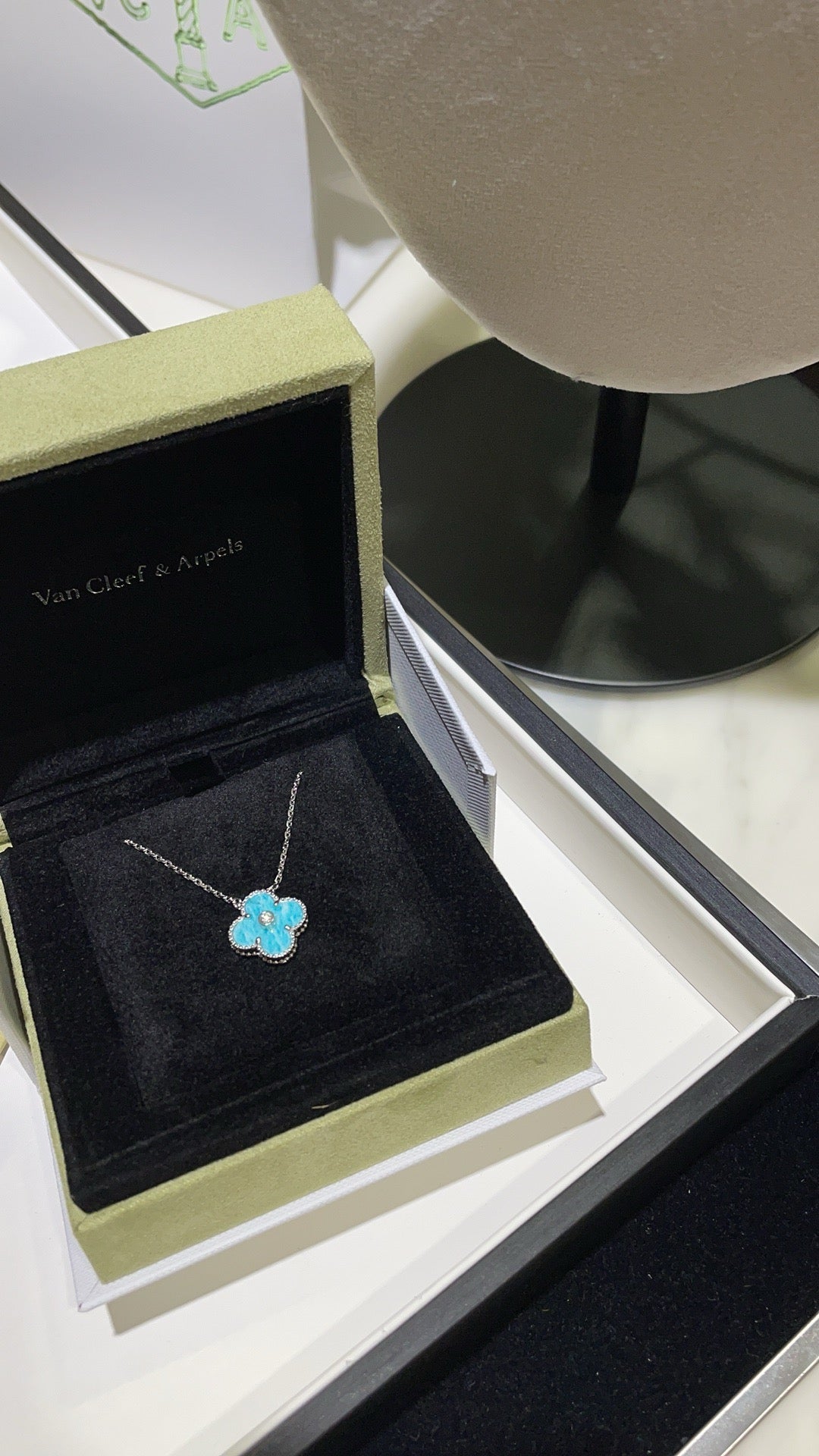 [Imperial] CLOVER 15MM DIAMOND SVRES PORCELAIN  NECKLACE SILVER