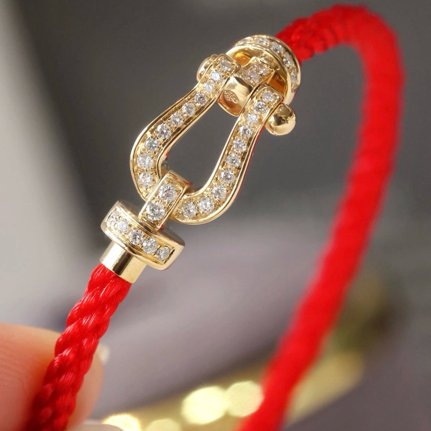 [Imperial] FORCE LARGE HORSESHOE FULL DIAMOND BRACELET GOLD