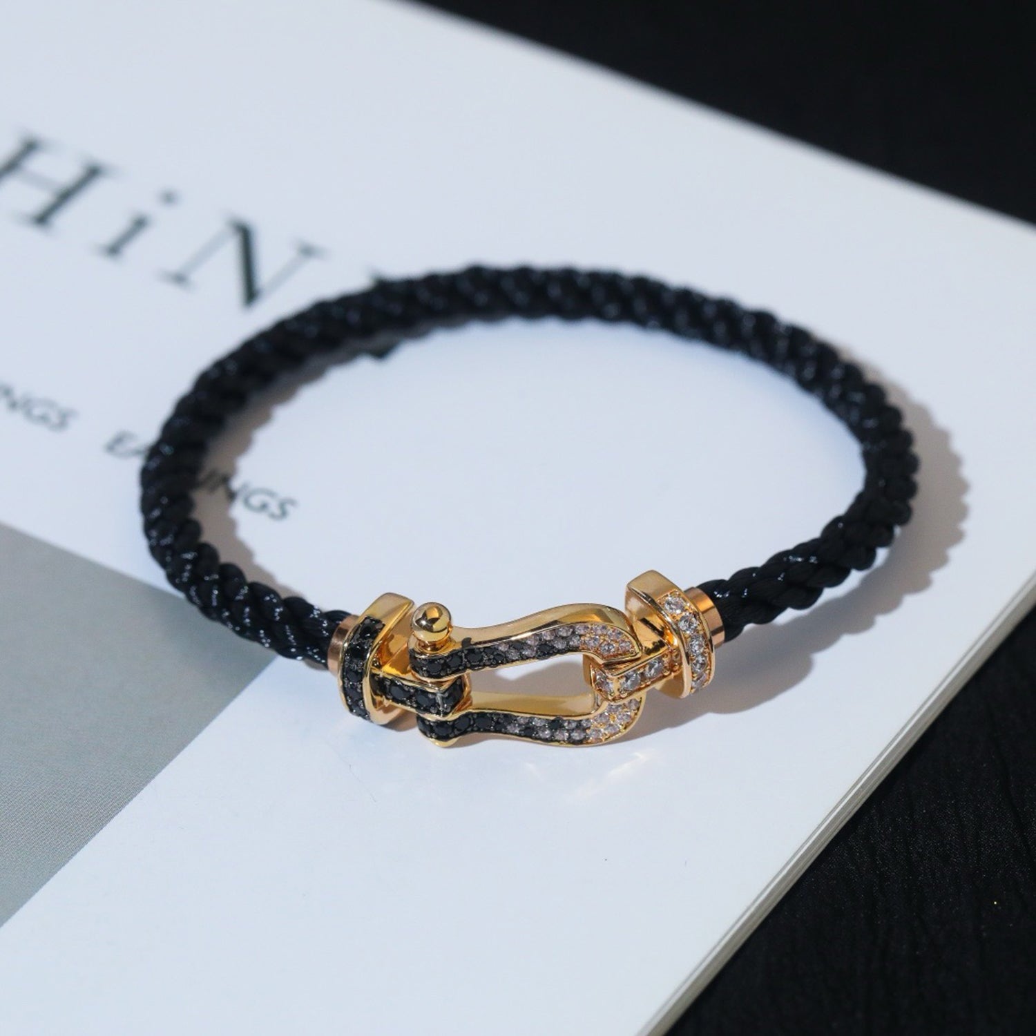 [Imperial] FORCE LARGE HORSESHOE BLACK WHITE DIAMOND BRACELET ROSE GOLD