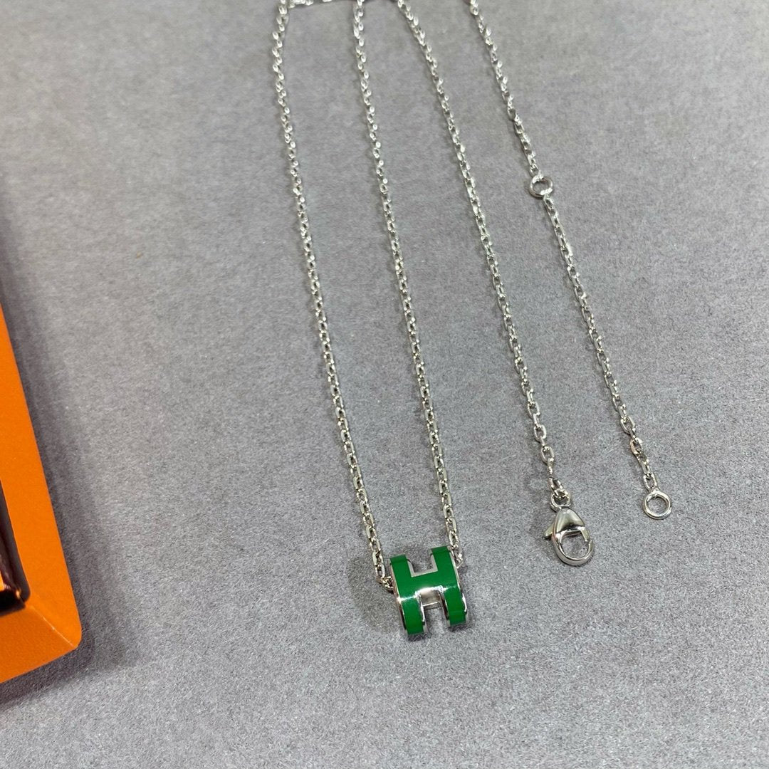 [Imperial] POP H GREEN NECKLACE SILVER AND GOLD