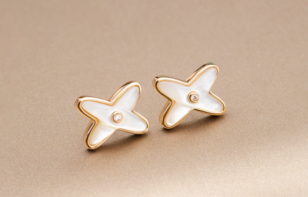 [Imperial] JEUX DE WHITE MOP PINK GOLD DIAMOND EARRINGS