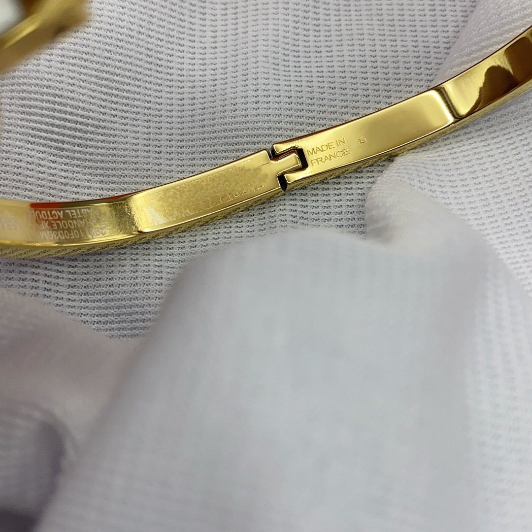 [Imperial] CLASSIC HM CLIC WHITE 8MM ENAMEL BRACELET