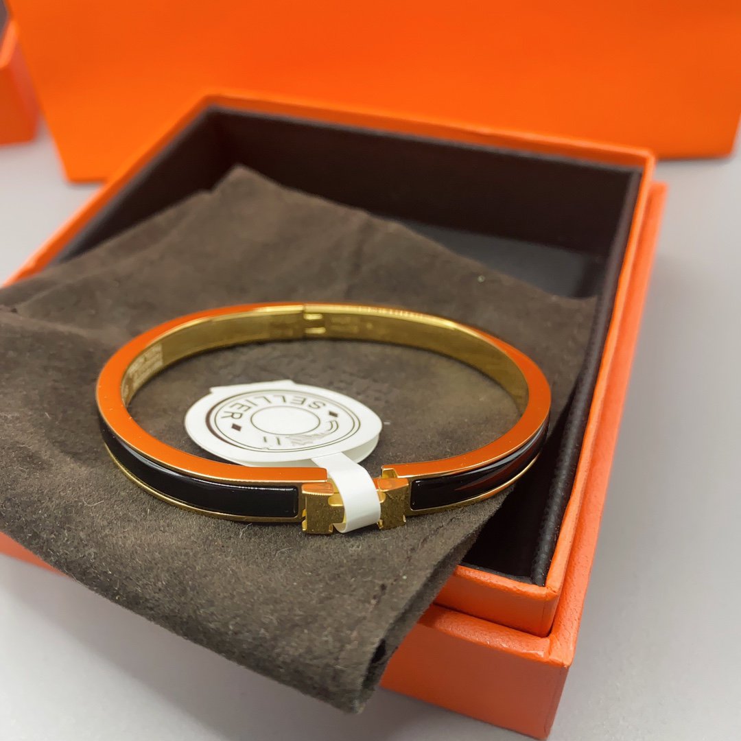 [Imperial] CLASSIC HM CLIC BLACK 8MM ENAMEL BRACELET