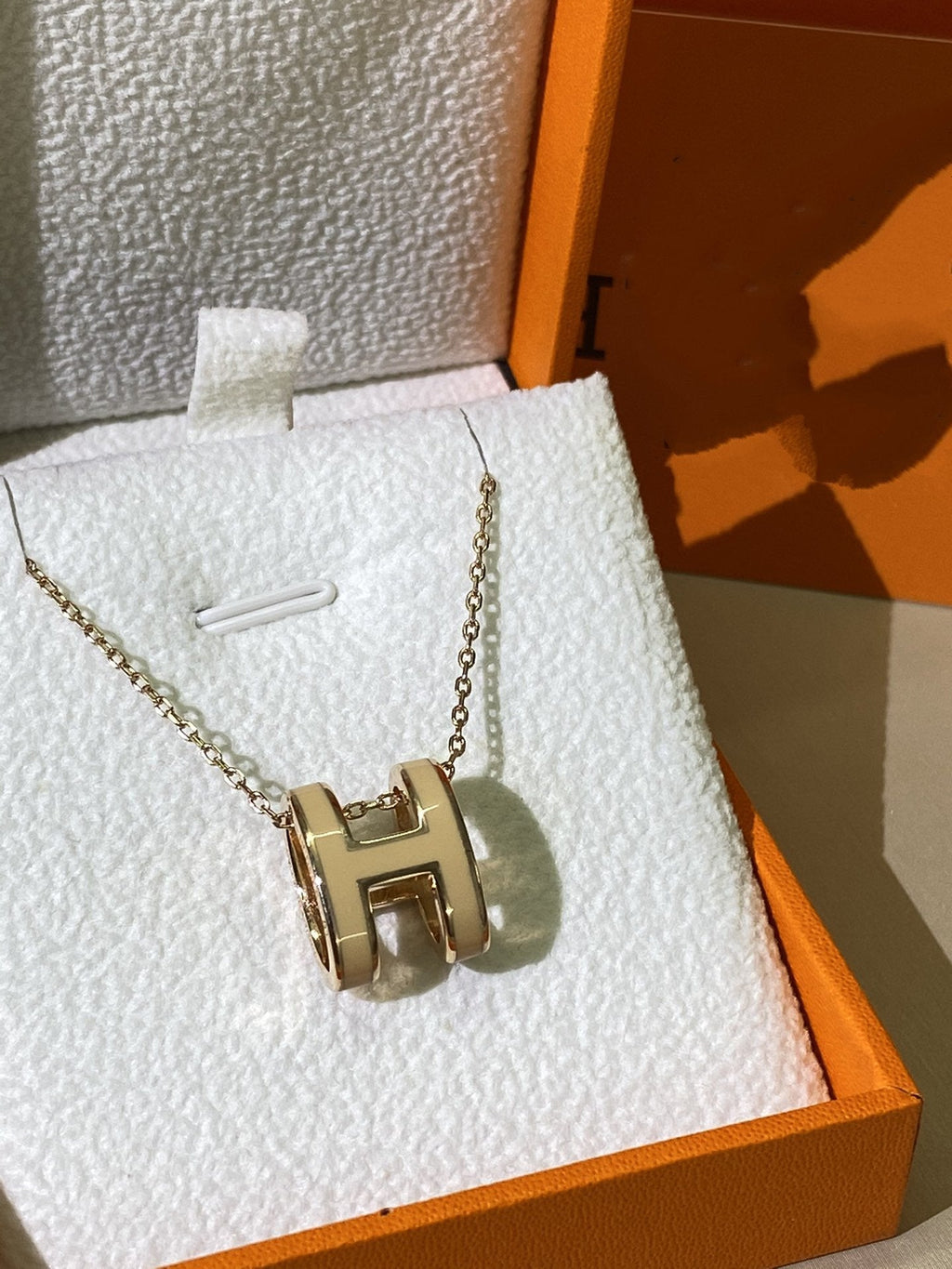 [Imperial] HM CLIC YELLOW ENAMEL GOLD NECKLACE