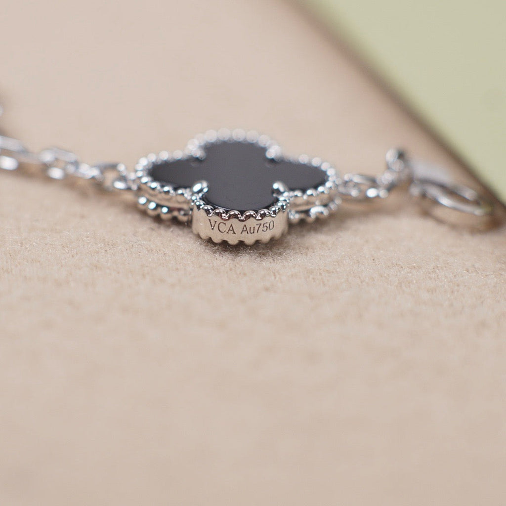 [Imperial]New CLOVER 5 MOTIF ONYXS BRACELET COLLECTION